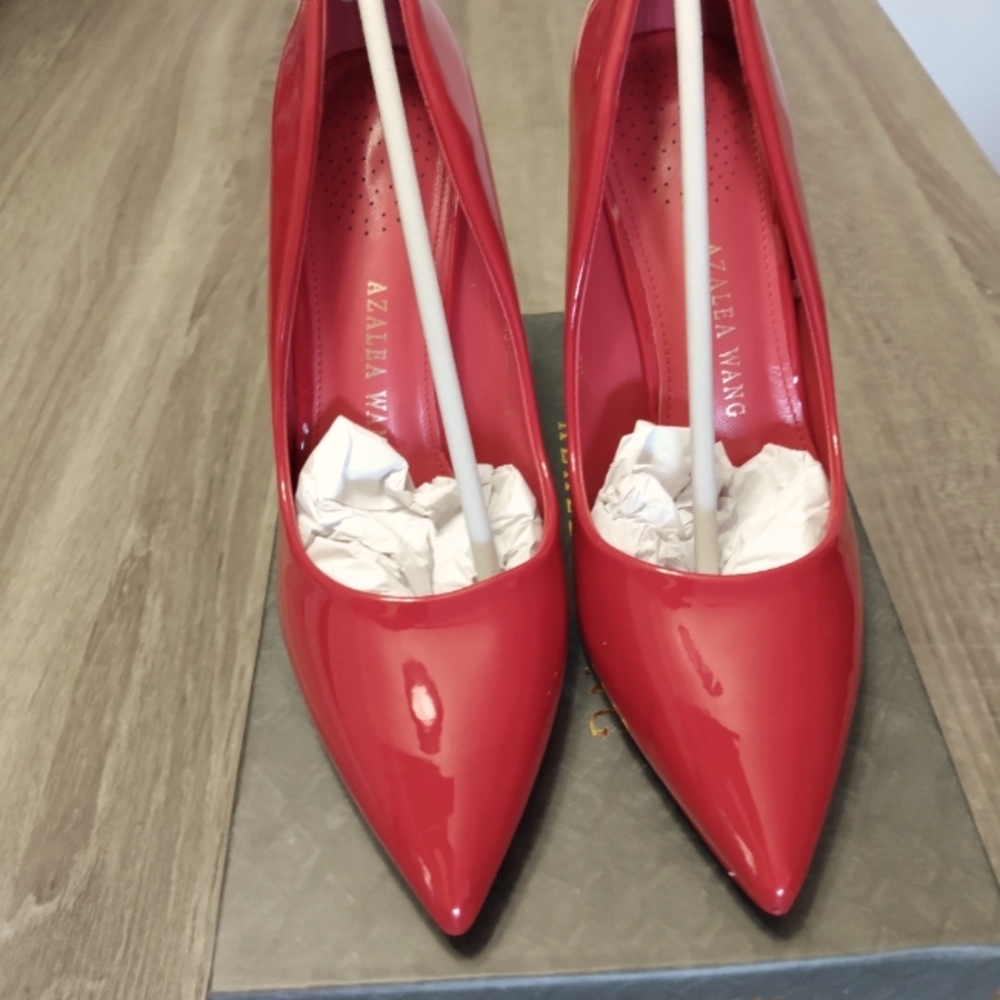 Red Hot heels